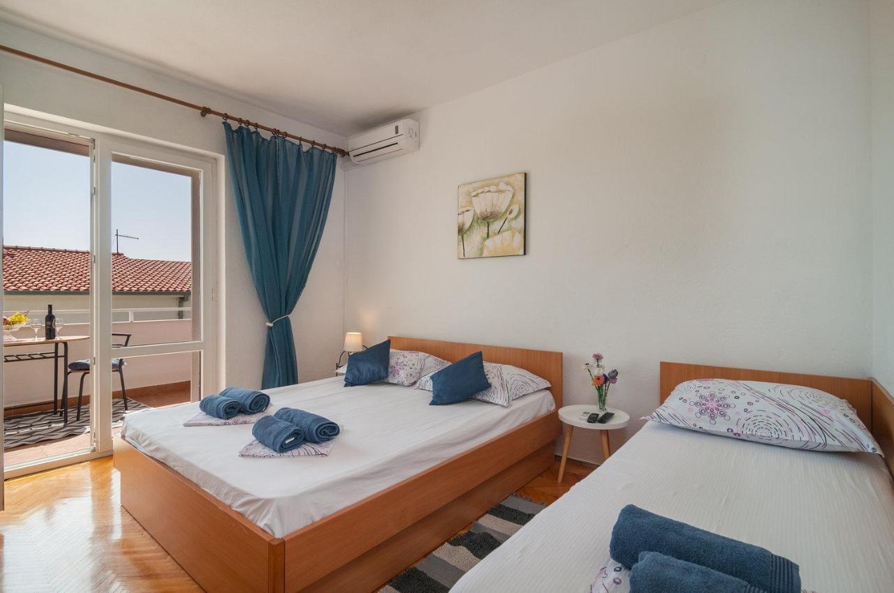 Apartman Neven Podgora Extérieur photo