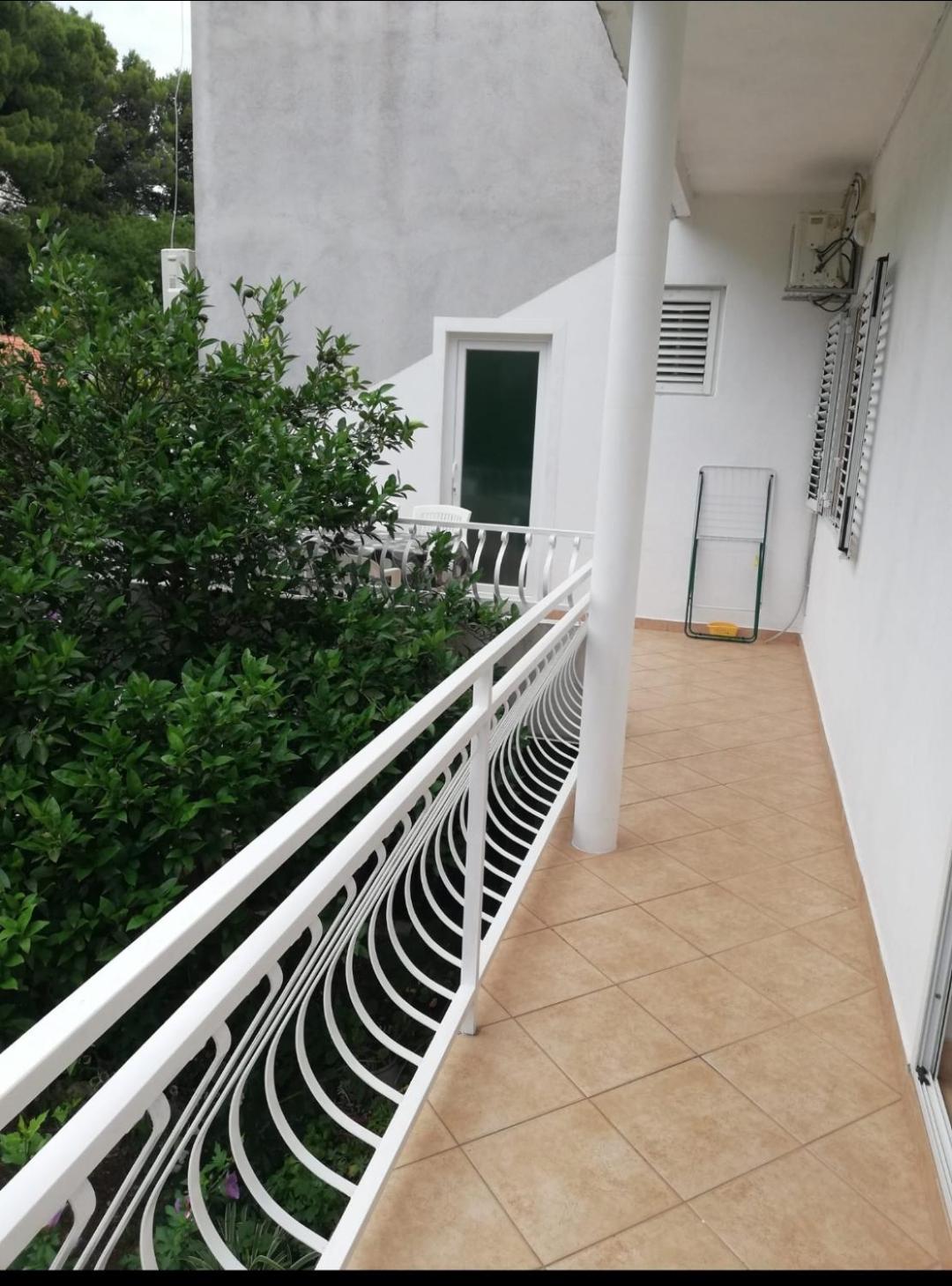 Apartman Neven Podgora Extérieur photo